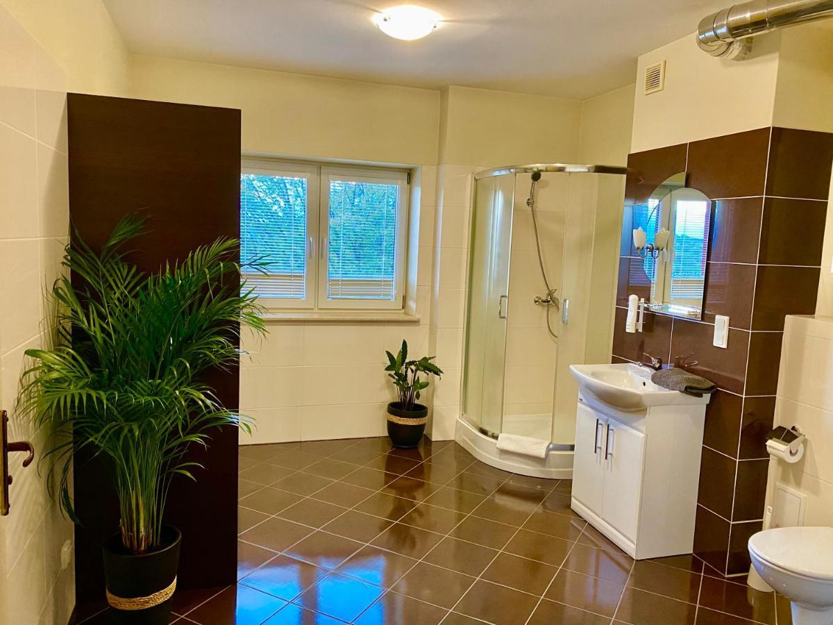 Las Slupski Premium Business Apartament Nr 7 Wifi Netflix Smart Tv50 Two Bedrooms Two Extra Large Double Beds Up To 6 People Full Pleasure Quality Stay (Adults Only) Luaran gambar